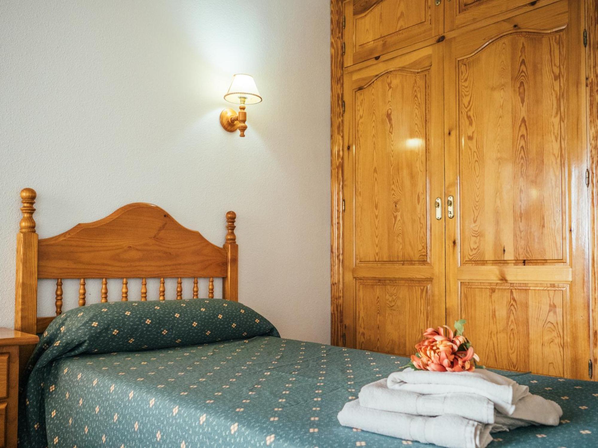 Villar de Olalla Hotel Valmar מראה חיצוני תמונה